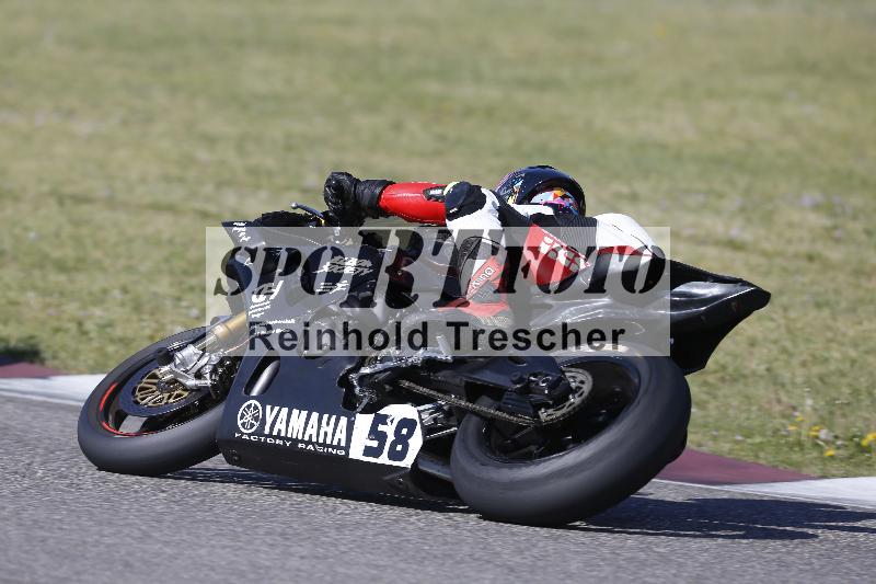 /10 20.04.2026  Pluess Moto Sport ADR/Freies Fahren/58